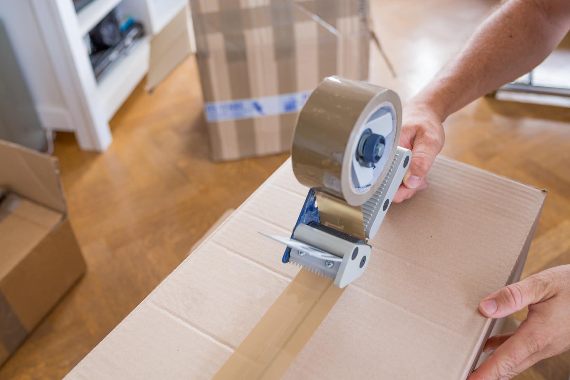 Viktigheten av riktig emballasje og pakkemateriell ved flytting: Tips fra Solsidan Flyttebyrå i Oslo
